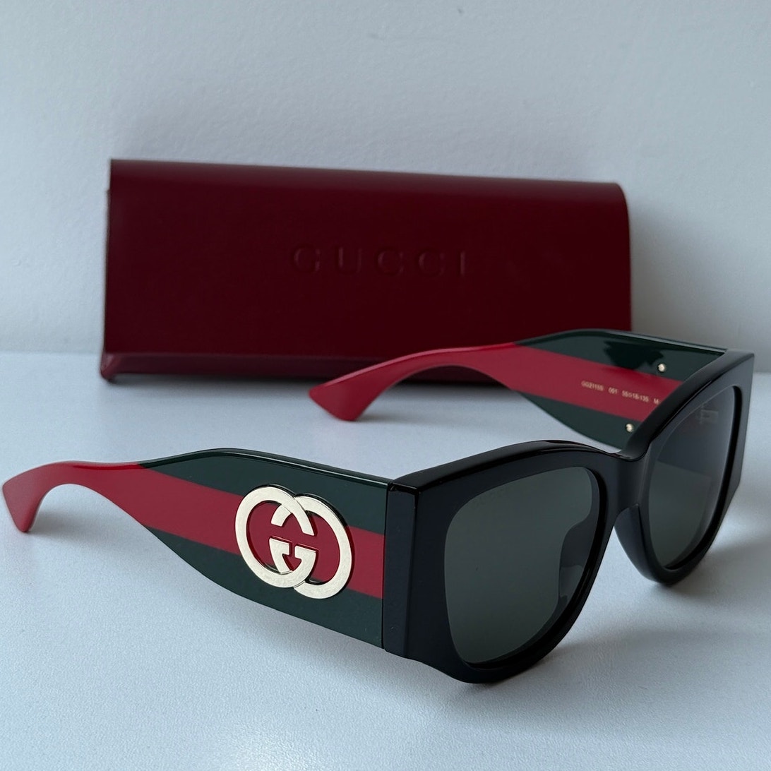 New Gucci Gg2115s Black Thick Leg Striped Sunglasses $480